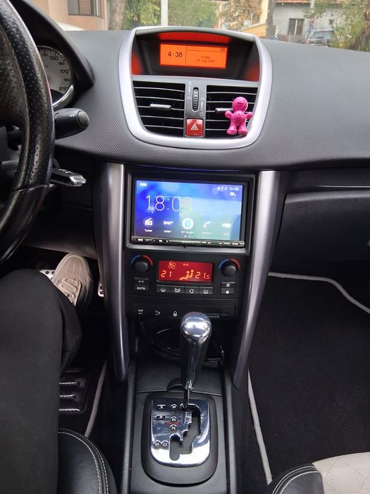 De vanzare Peugeot 207cc cutie automata,ideala pt incepatori.