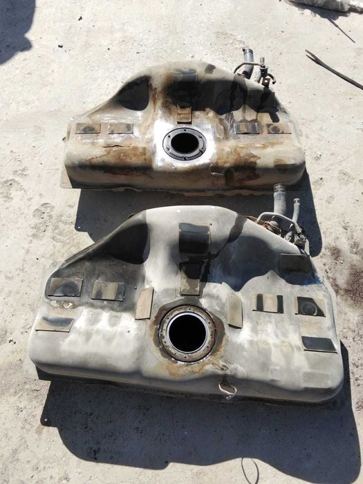 Топливный бак Nissan Maxima 1997г