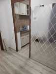 Închiriez apartament cu 3 camere
