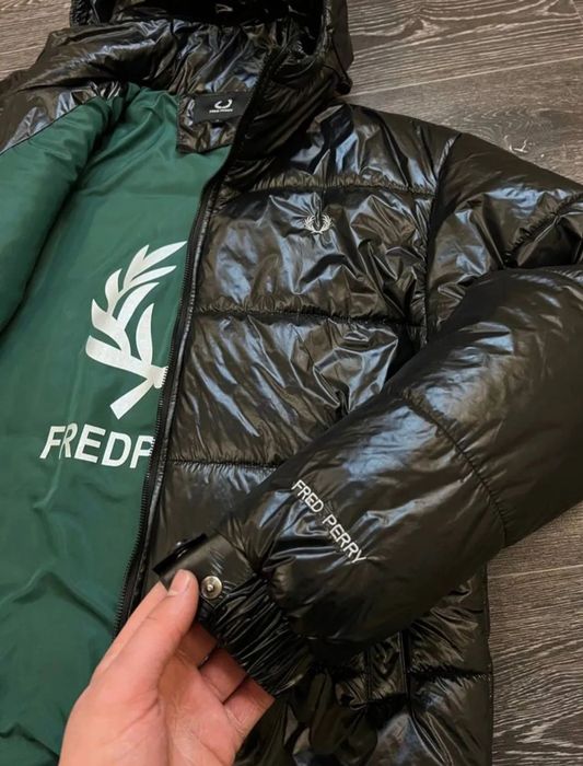 Новый пуховик фирменный