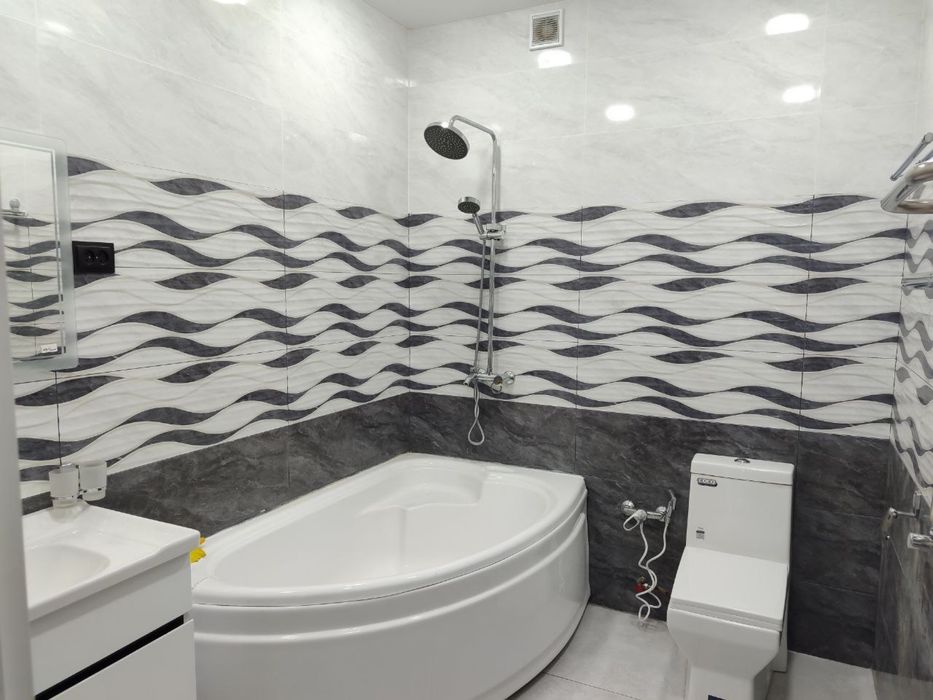 продается янгихаетский район котедж 8 комнат