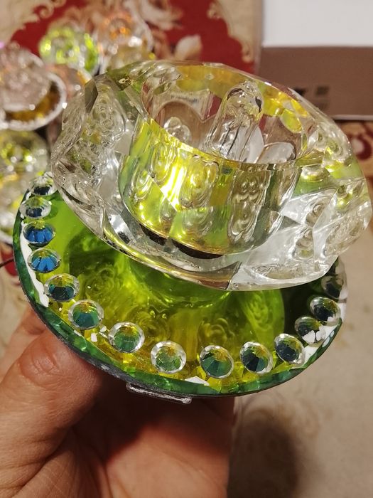 Люстра потолочны Спам