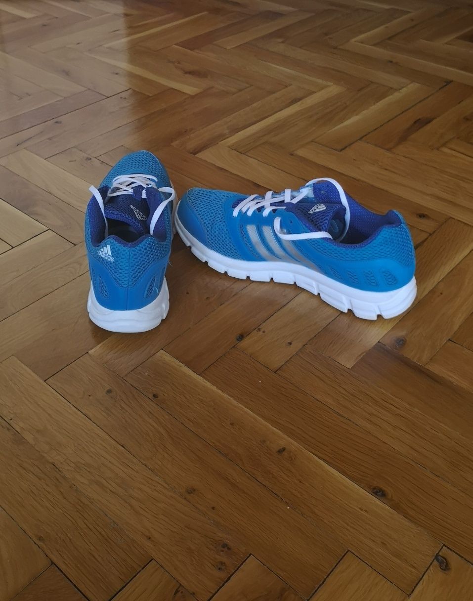 Оригинални мъжки маратонки Adidas номер 42.2/3