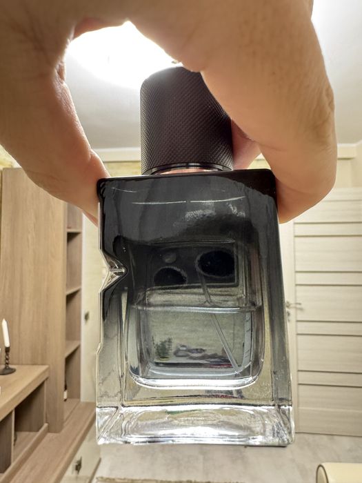 Yves Saint Laurent YSL Y