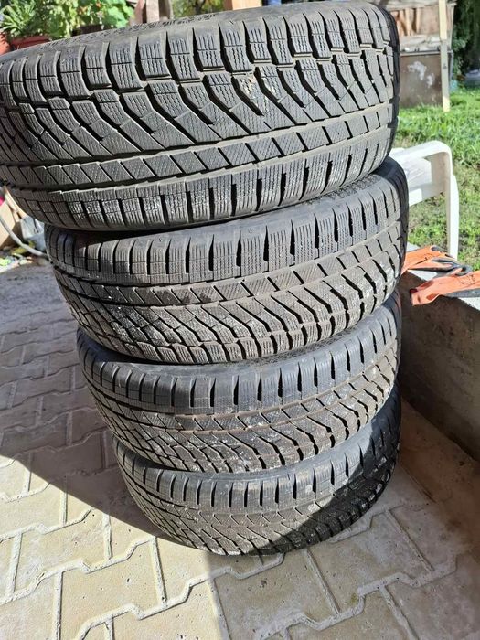 Зимни гуми              ...