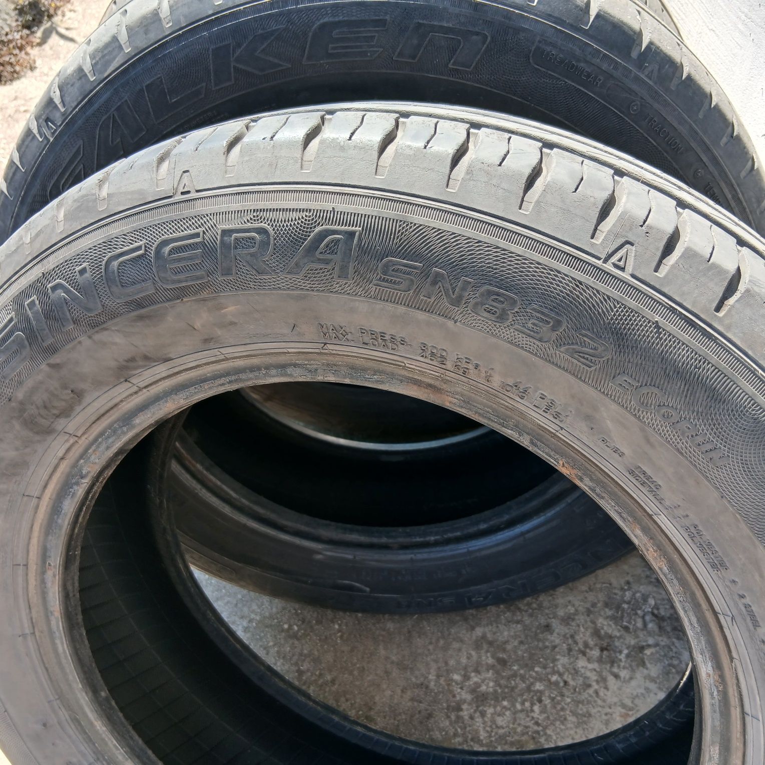 Летни гуми 165/70/14 Falken