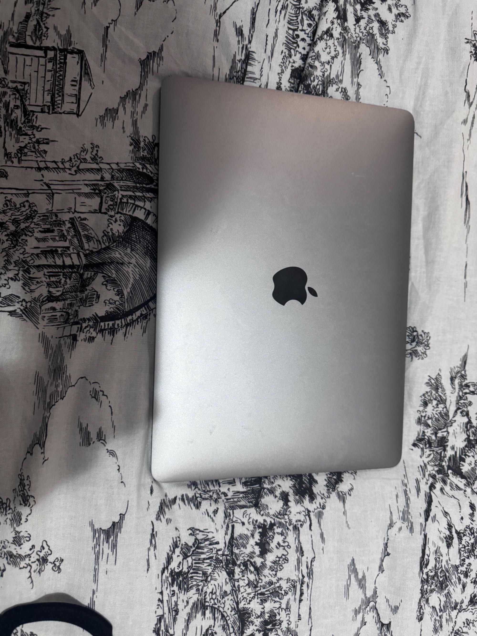 MacBook Air 13” M1