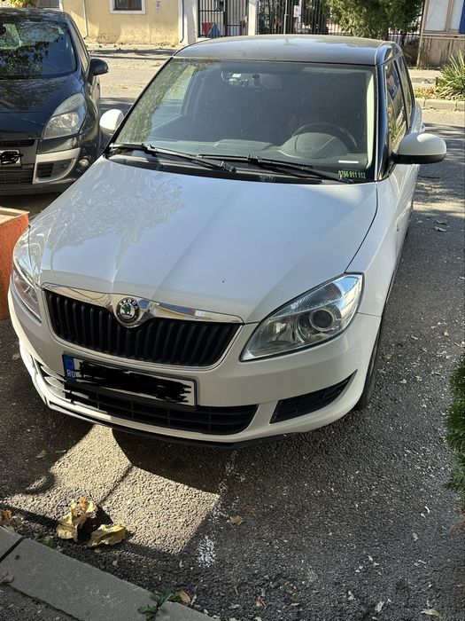 Vand skoda fabia din 2011 monte carlo motor 1.6 TDI de 90 cai- euro 5