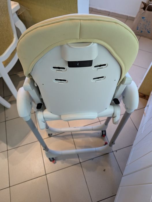 2 в 1 детски стол за хранене-шезлонг Peg Perego