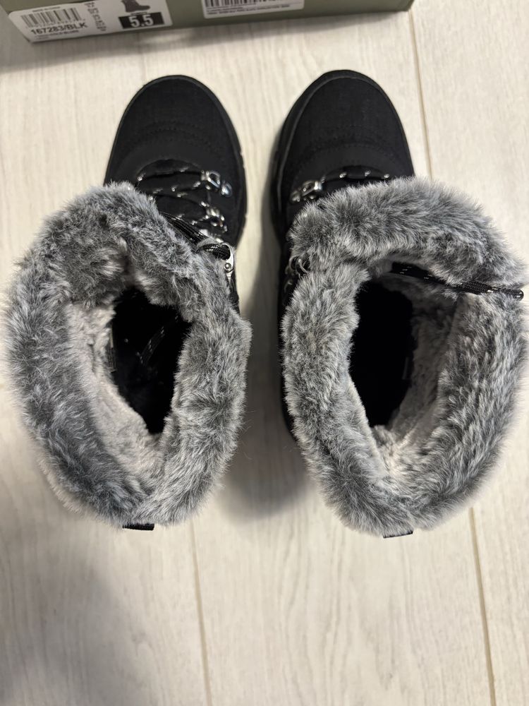 Cizme impermeabile Skechers marimea 35,5