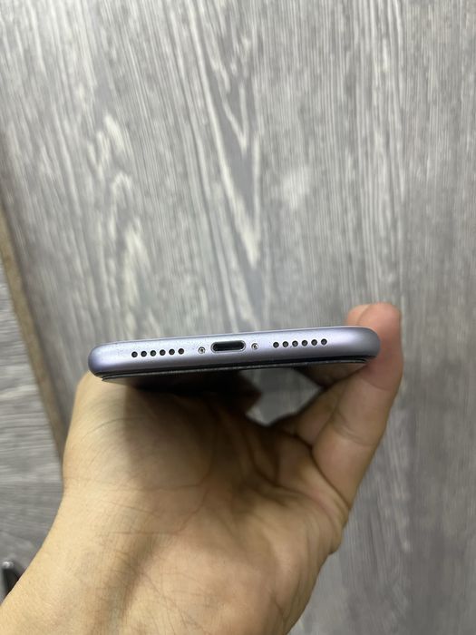 IPhone 11 64GB KH/A.      .