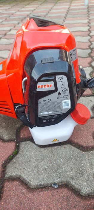 Vând motocoasă profesională Hecth 163