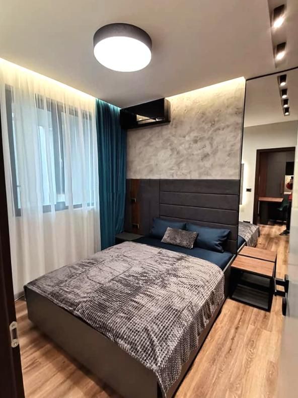 Дава се под наем Двустаен апартамент в София, Витоша - 65 кв.м за 700 € - Снимка #2
