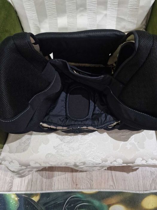 Детски стол за кола