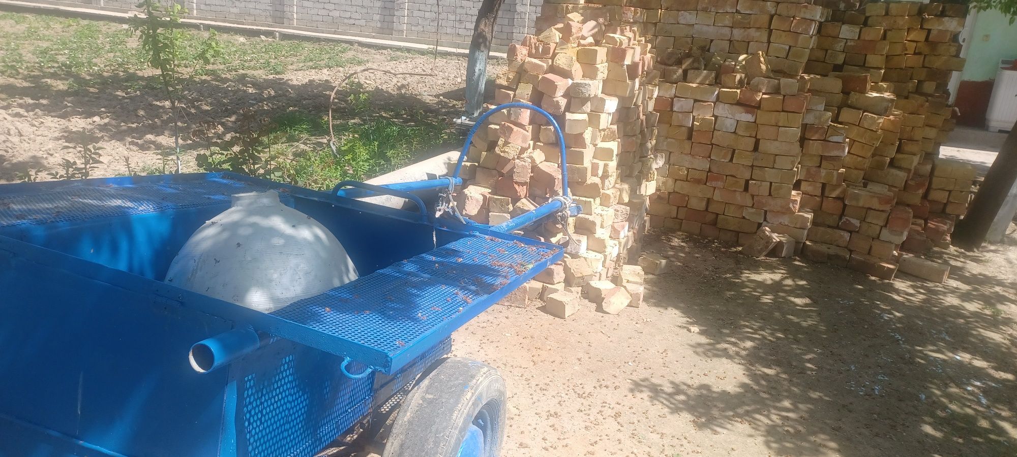 Uy jihozlari sotiladi stenka kravat Spalni shaflar ham bor barchsi sot