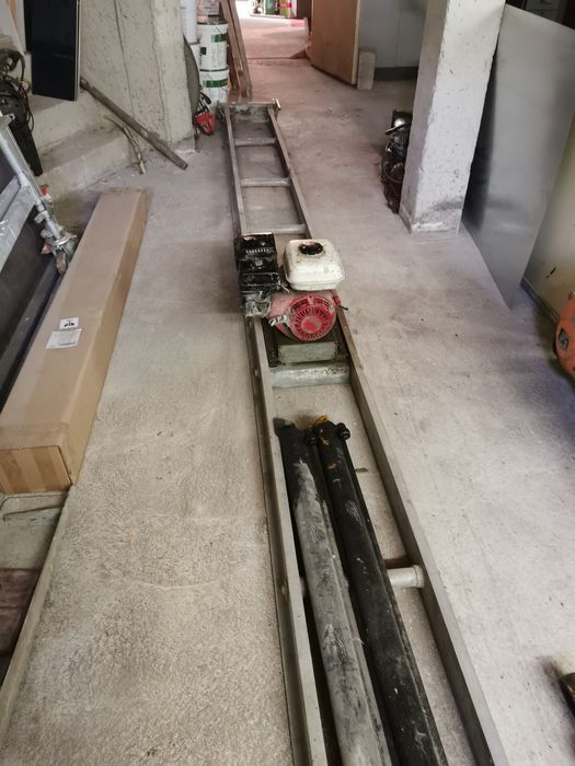 Вибромастар виброрейка 6 метра с бензинов двигател