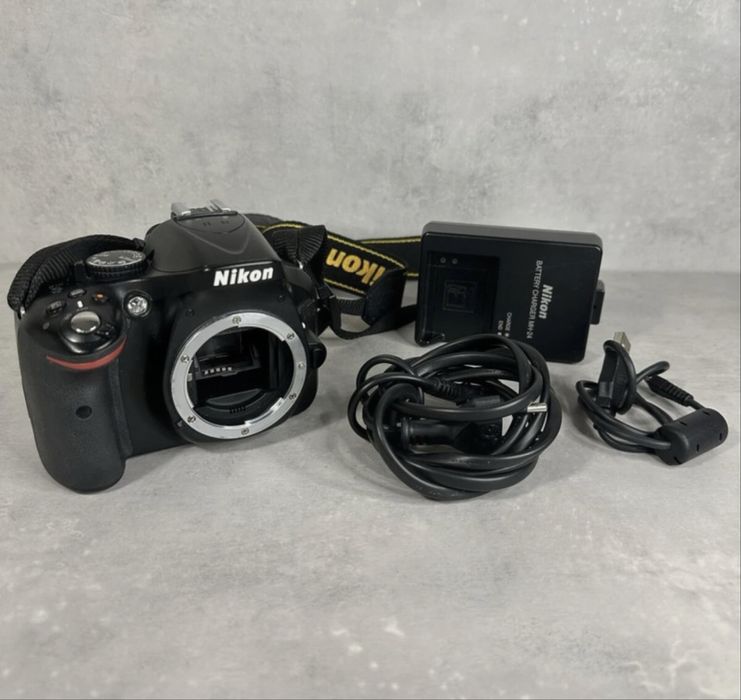 NikonD5200/Nikon AF-S Nikkor 55-200mm f/4-5.6 G ED VR DX