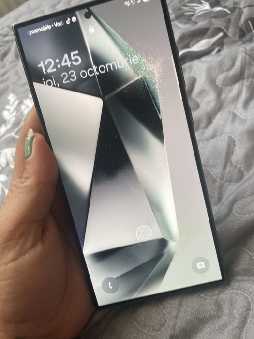 Samsung ultra 24 nou