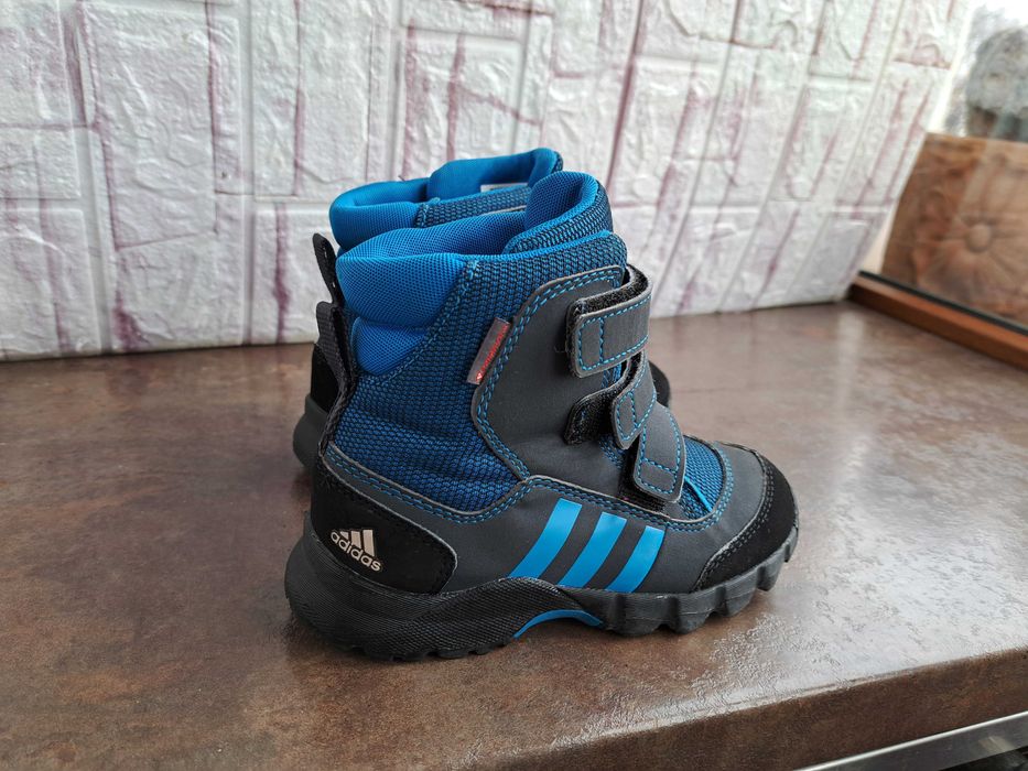 детски ботуши,зимни обувки,боти,апрески,Adidas номер27 за момче,адид