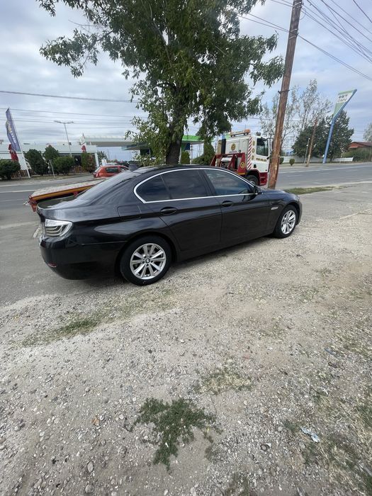 BMW Seria 5 / F10 / 518d / Luxury Line