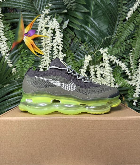 Nike Air Max Scorpion Volt