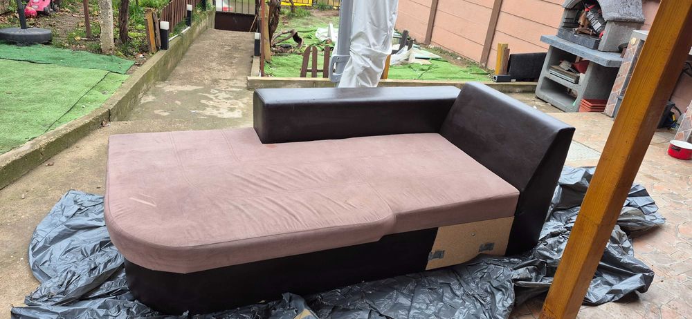 Диван ъглов кафяв