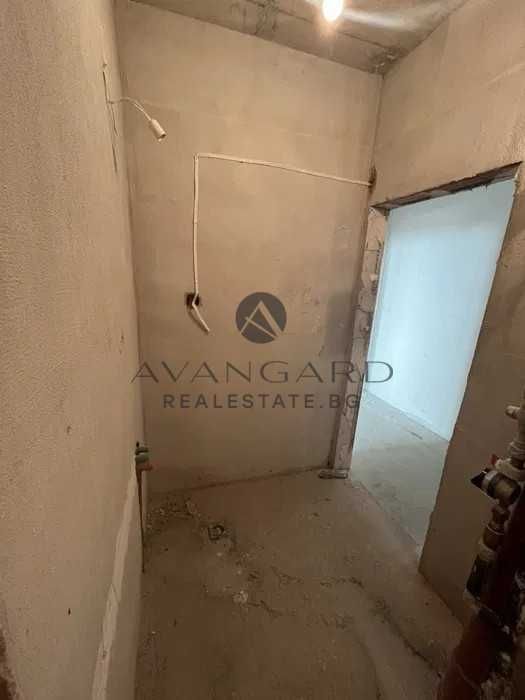 Продава се Тристаен апартамент в Пловдив, Христо Смирненски - 142 кв.м за 1046 €/кв.м - Снимка #6