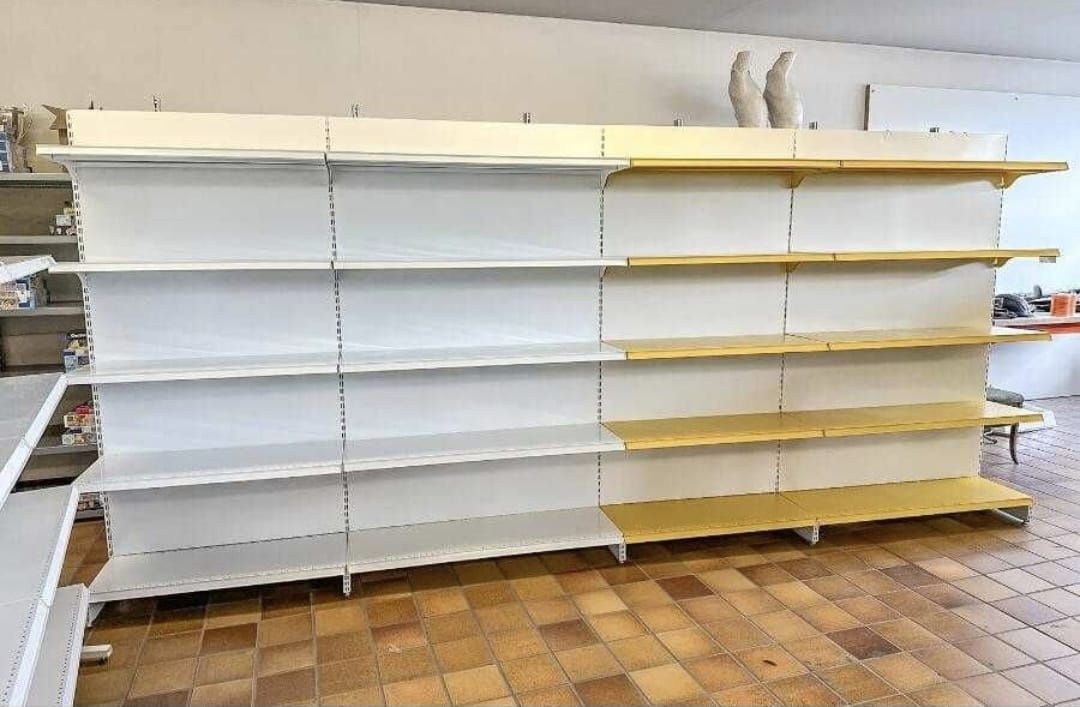 Rafturi de magazin supermarket noi