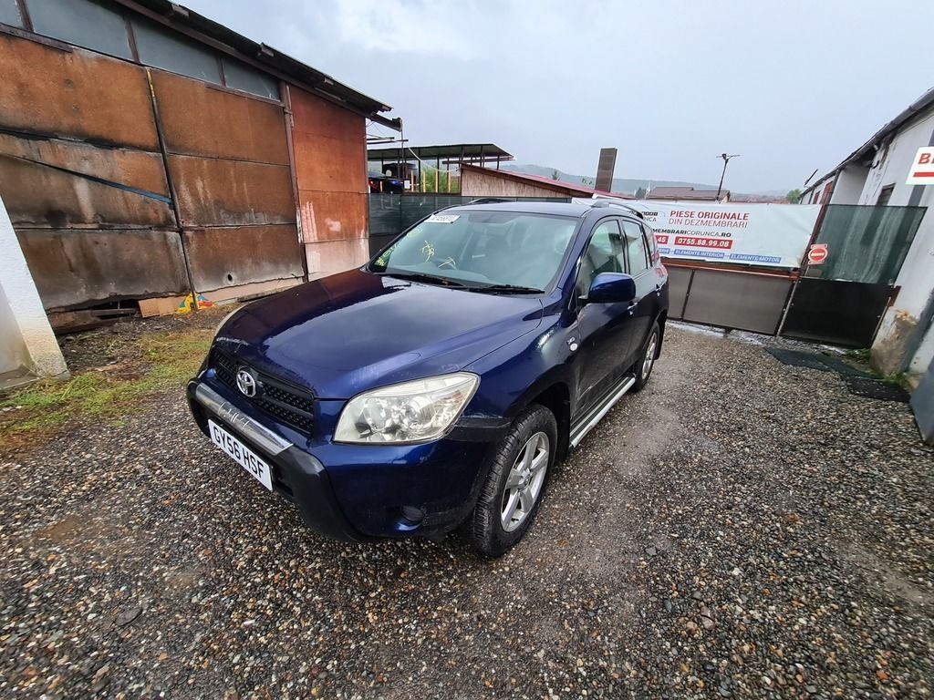 Dezmembrez Toyota RAV 4 III 2.2 D-4D, 2.0 Benzina