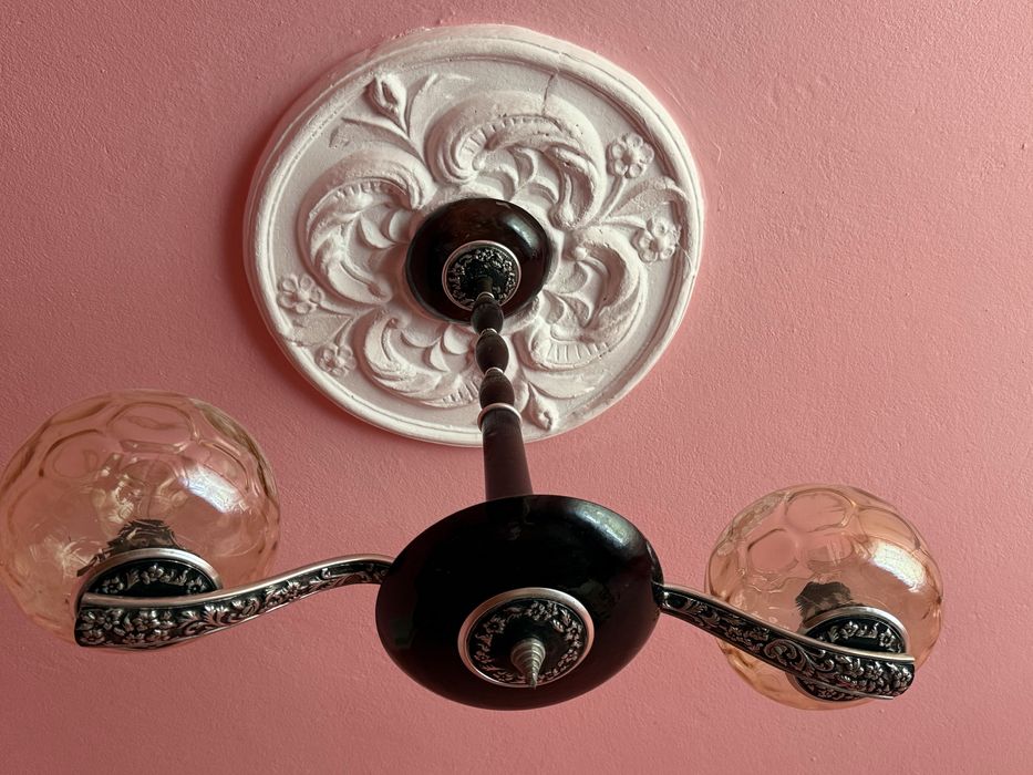 Candelabre vechi de vanzare