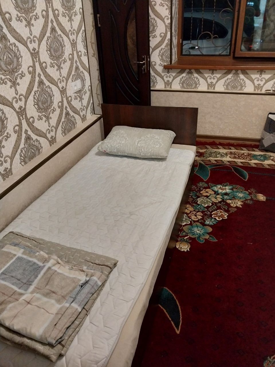 Oq tosh dacha (оилавий)