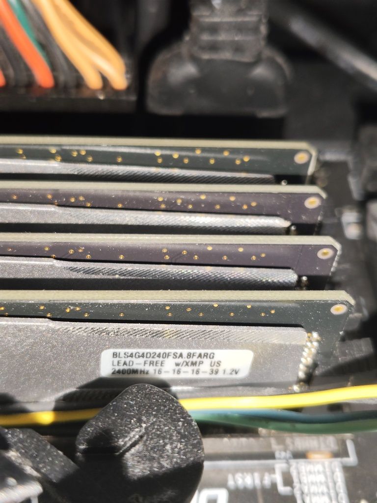 Геймърски компютър с i5-6600k