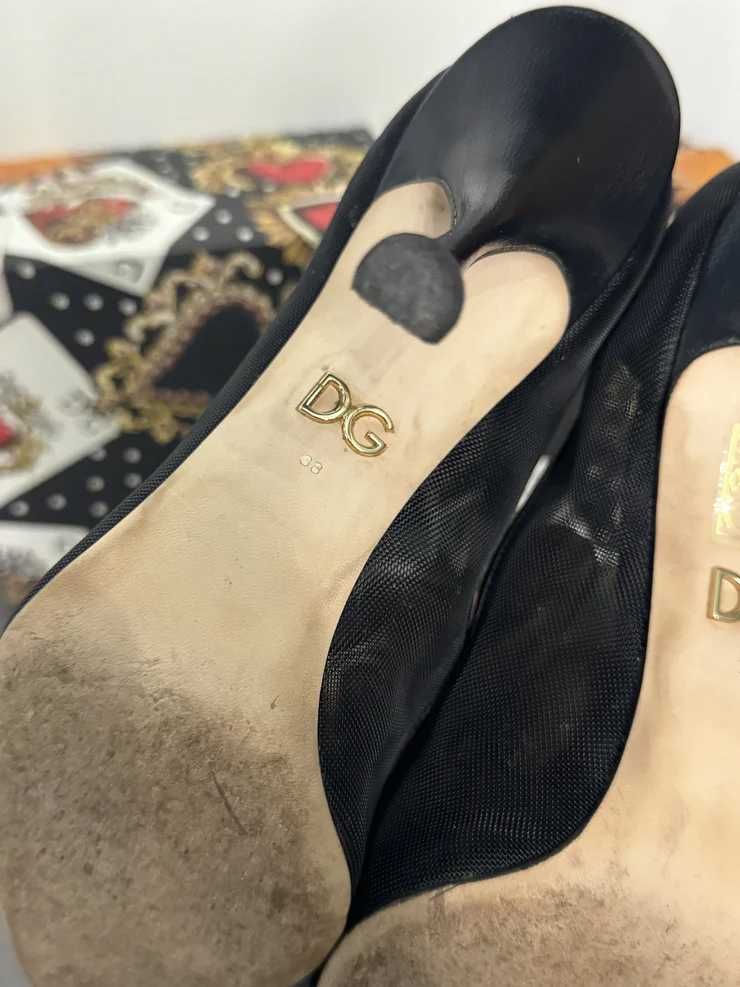 Dolce & Gabbana обувки на ток