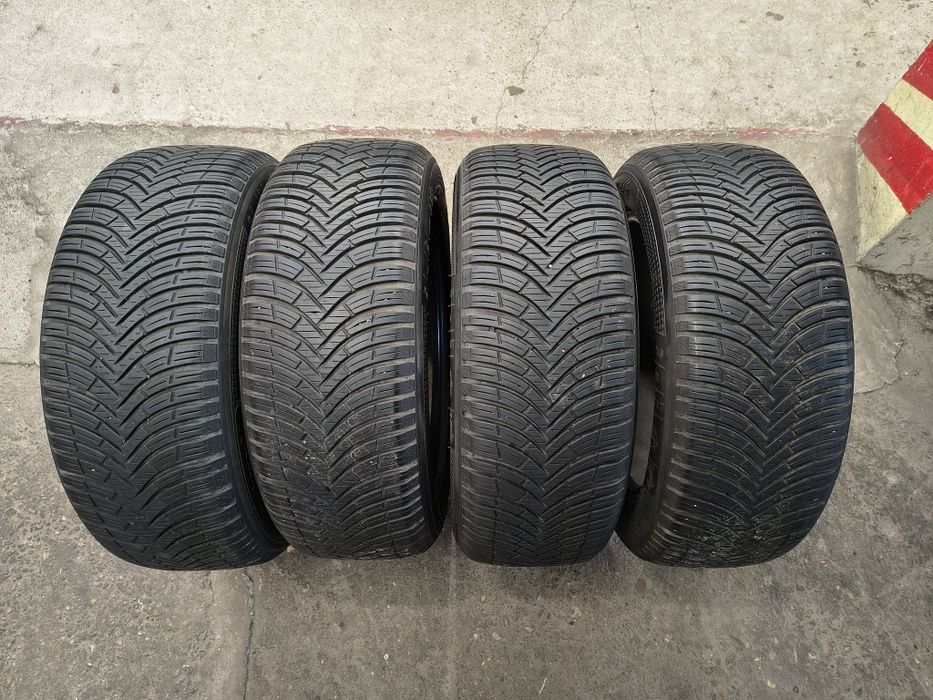 Всесезонни гуми Kleber Quadraxer 3 215 55 17