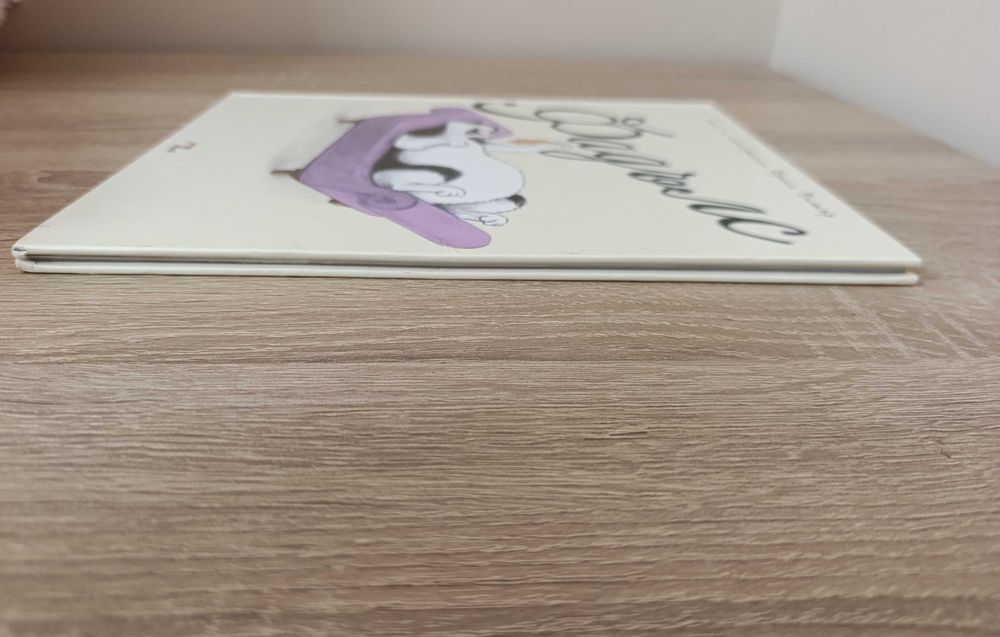 "Фадълс", изчерпан тираж