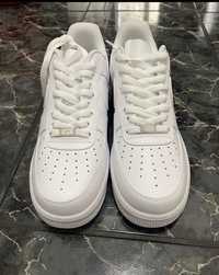 Air Force 1 low stock mare