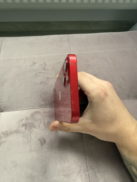 iPhone 13 rosu 128gb