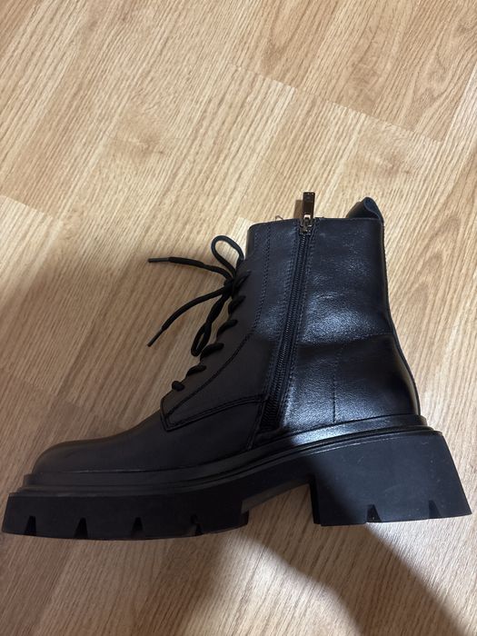 Боти BADURA от магазин CCC