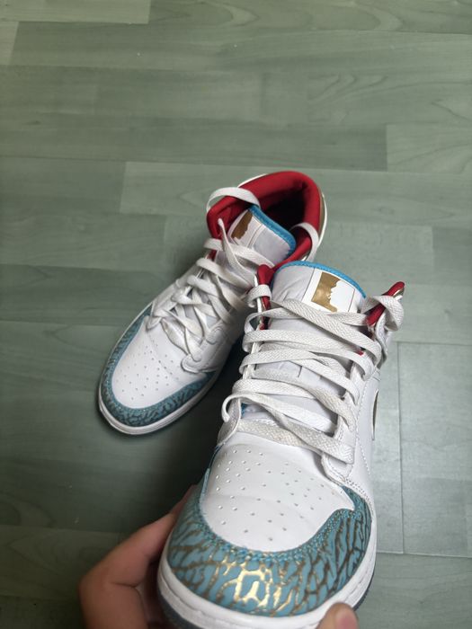 Nike Air Jordan 1 Mid