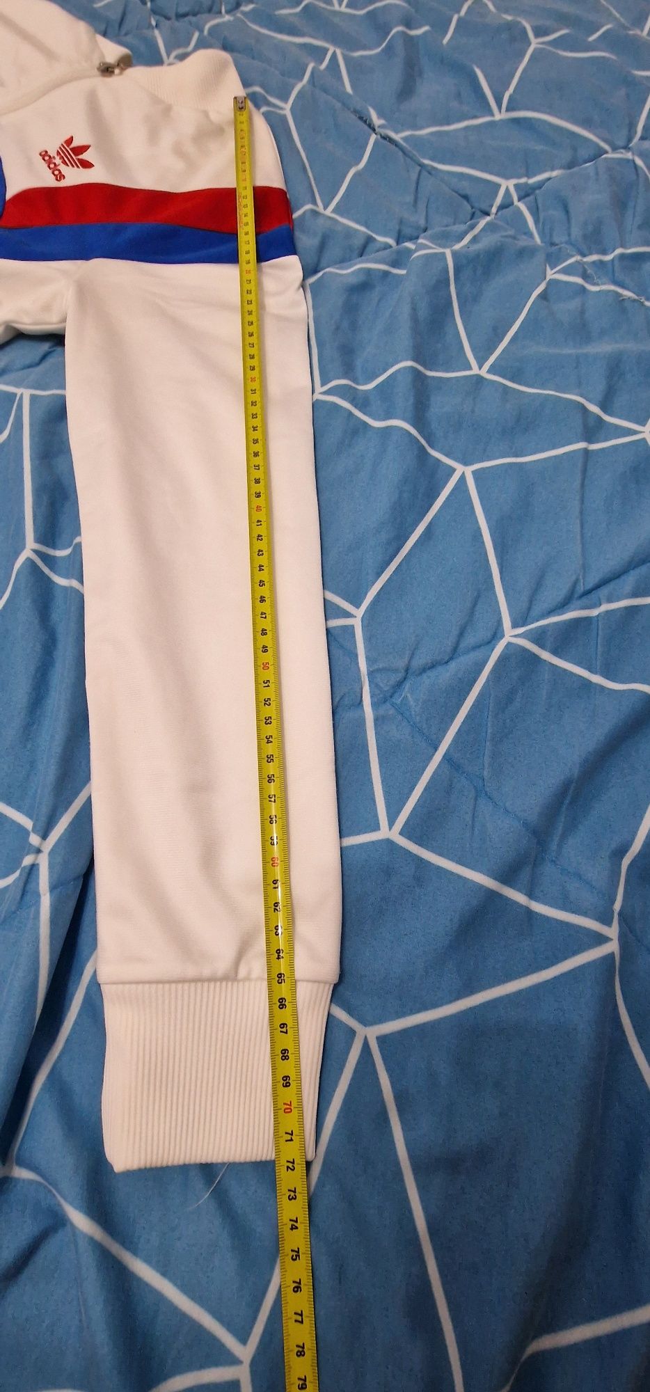 Jacheta Adidas Originals, marime eticheta 38/M, foarte buna