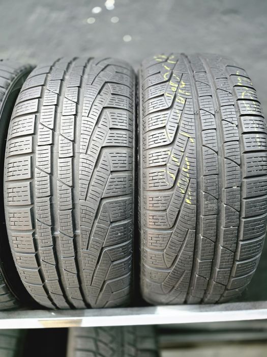 2x 225/40/18 M+S PIRELLI RUNFLAT Stare excelentă