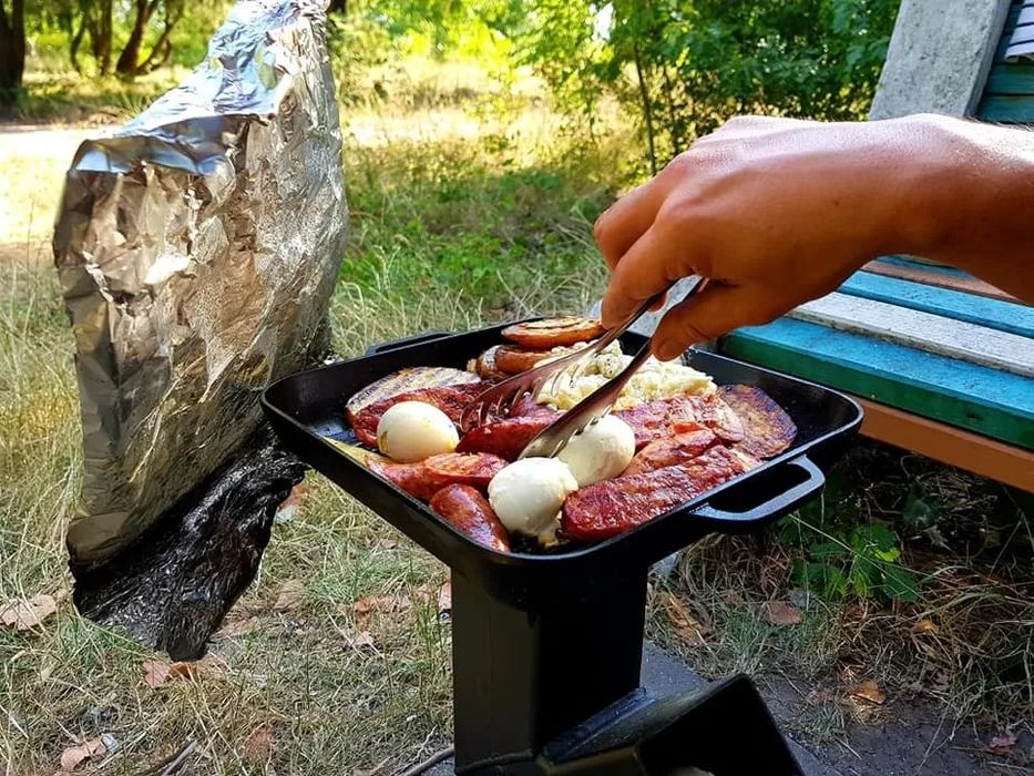 Tavă gratar grill din fontă 28x28cm