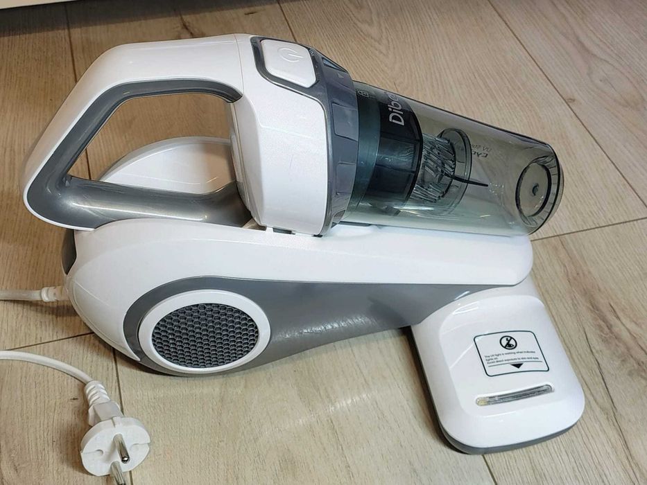 Aspirator Uv antiacarieni Dibea UV 10
