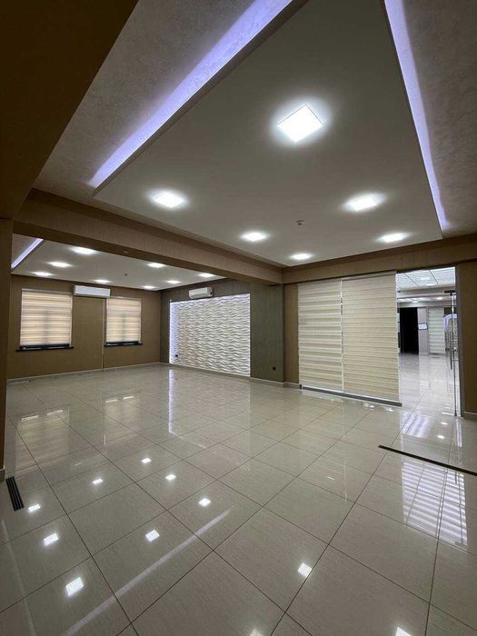 метро Ойбек/ Аренда Бизнес Центр 530м² и 1500м² , Гостиница Россия