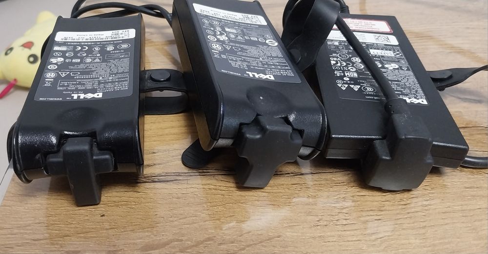 Оригинално зарядно Dell 19.5v 4.62A.