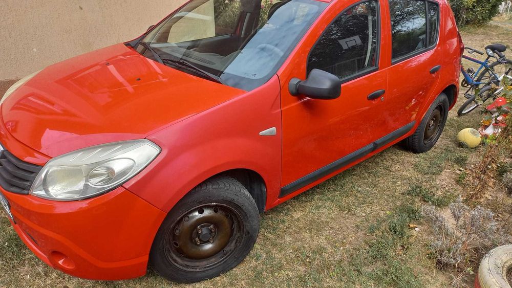 Vând Dacia Sandero