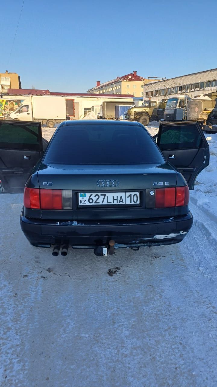 Продам Ауди 80 B4