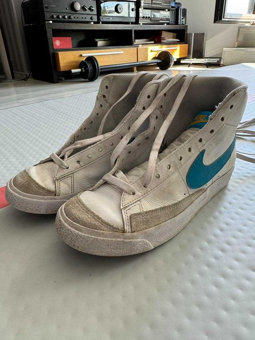 маратонки nike 37