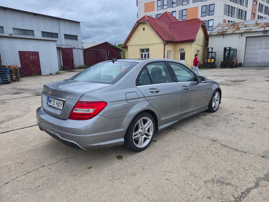 Mercedes C250 4Matic Amg PARBRIZ NOU
