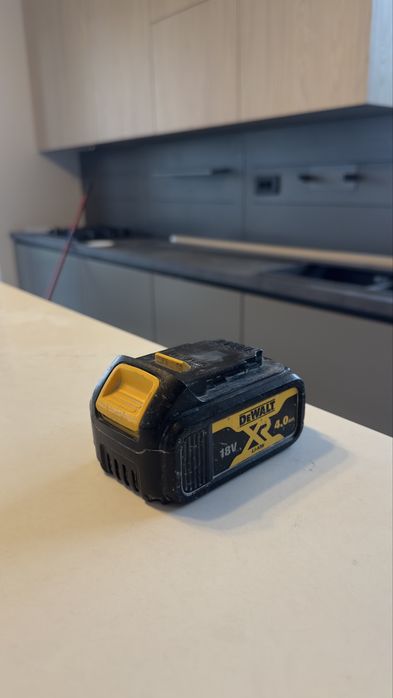 Baterie Dewalt 18v 4Ah